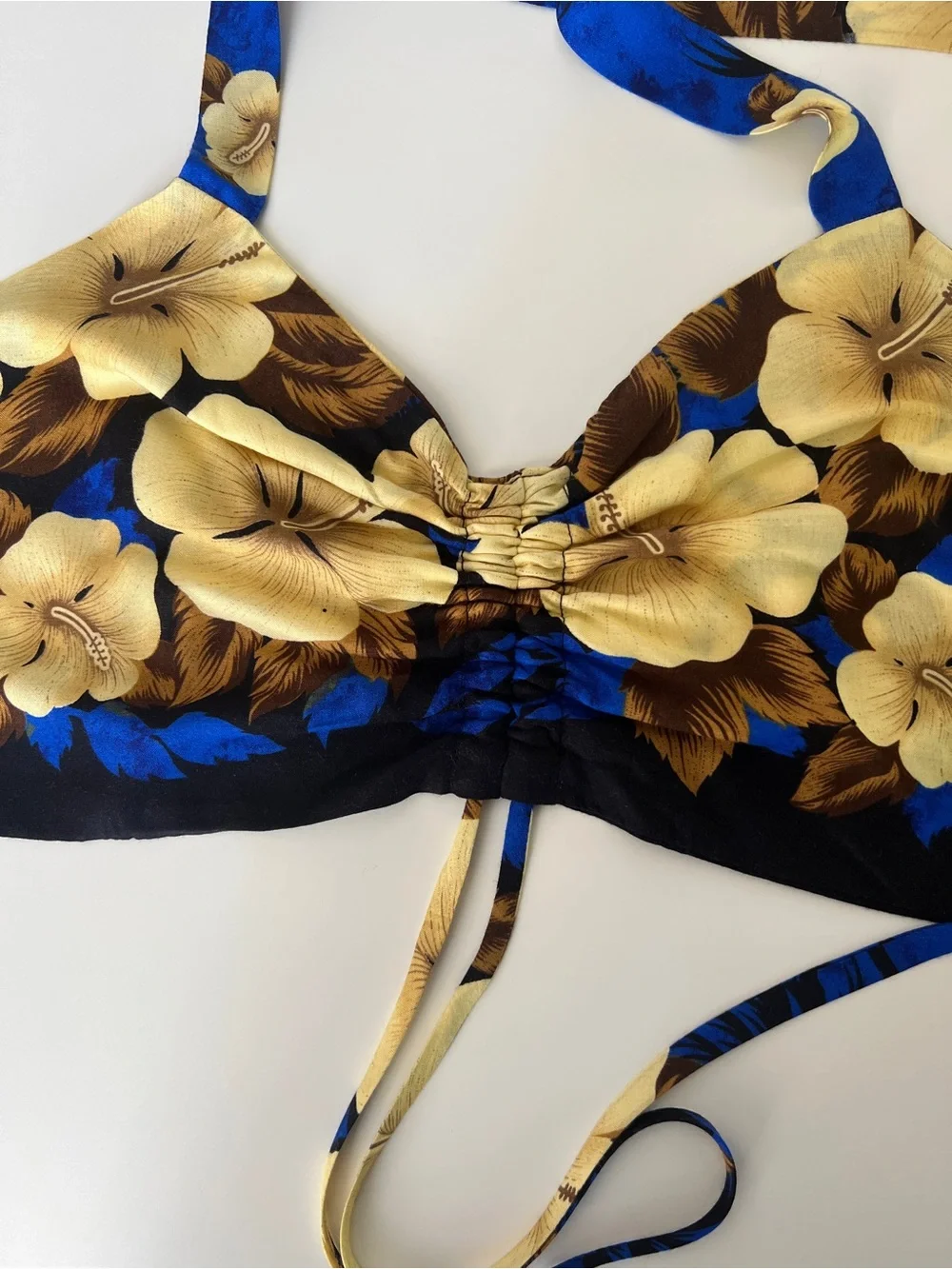 Hibiscus Collection Hawaii Floral Halter Top NWT Tropical Rayon - Picture 9 of 10